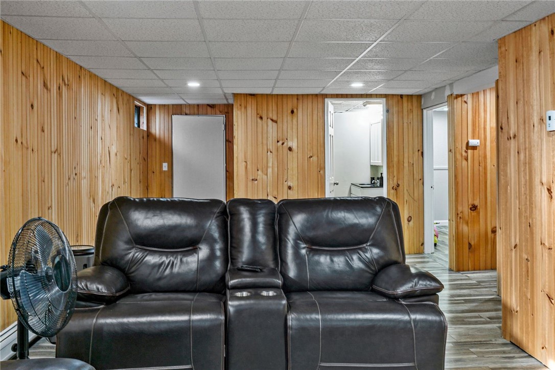 32 Ordway Street Pawtucket, RI 02861 - Photo 24 of 38