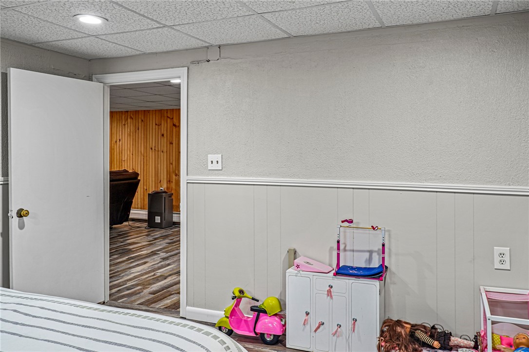 32 Ordway Street Pawtucket, RI 02861 - Photo 27 of 38