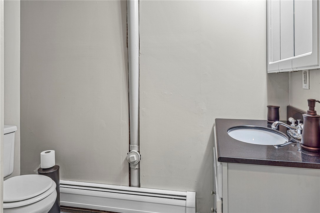 32 Ordway Street Pawtucket, RI 02861 - Photo 28 of 38