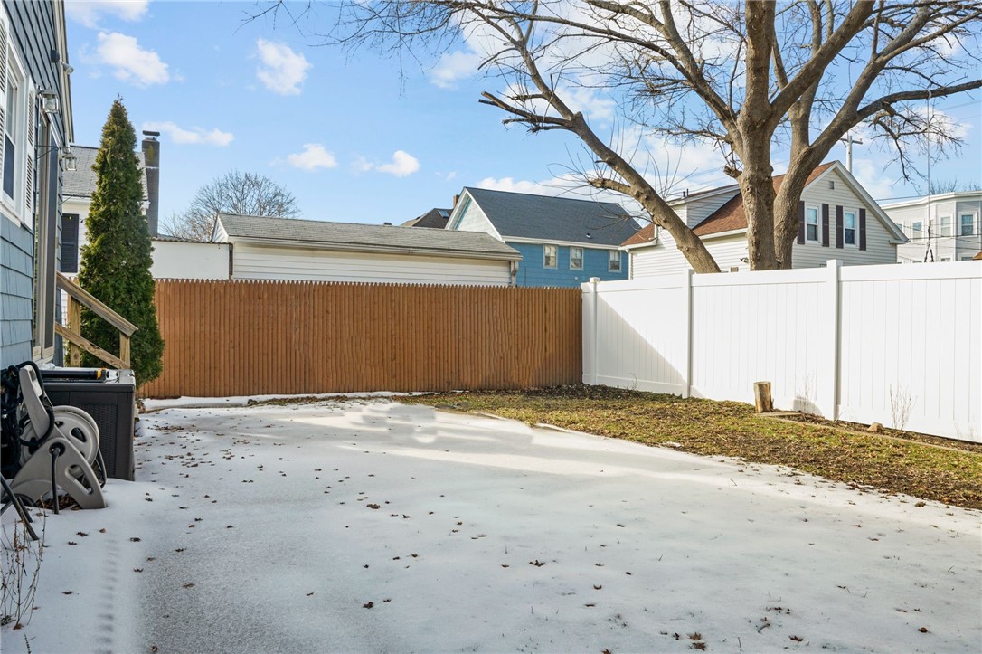 32 Ordway Street Pawtucket, RI 02861 - Photo 32 of 38