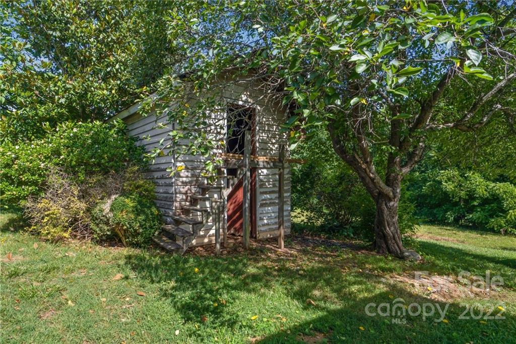 6700 Lineberger Road Sherrills Ford, NC 28673 - Photo 24 of 25 a view of a lush green forest
