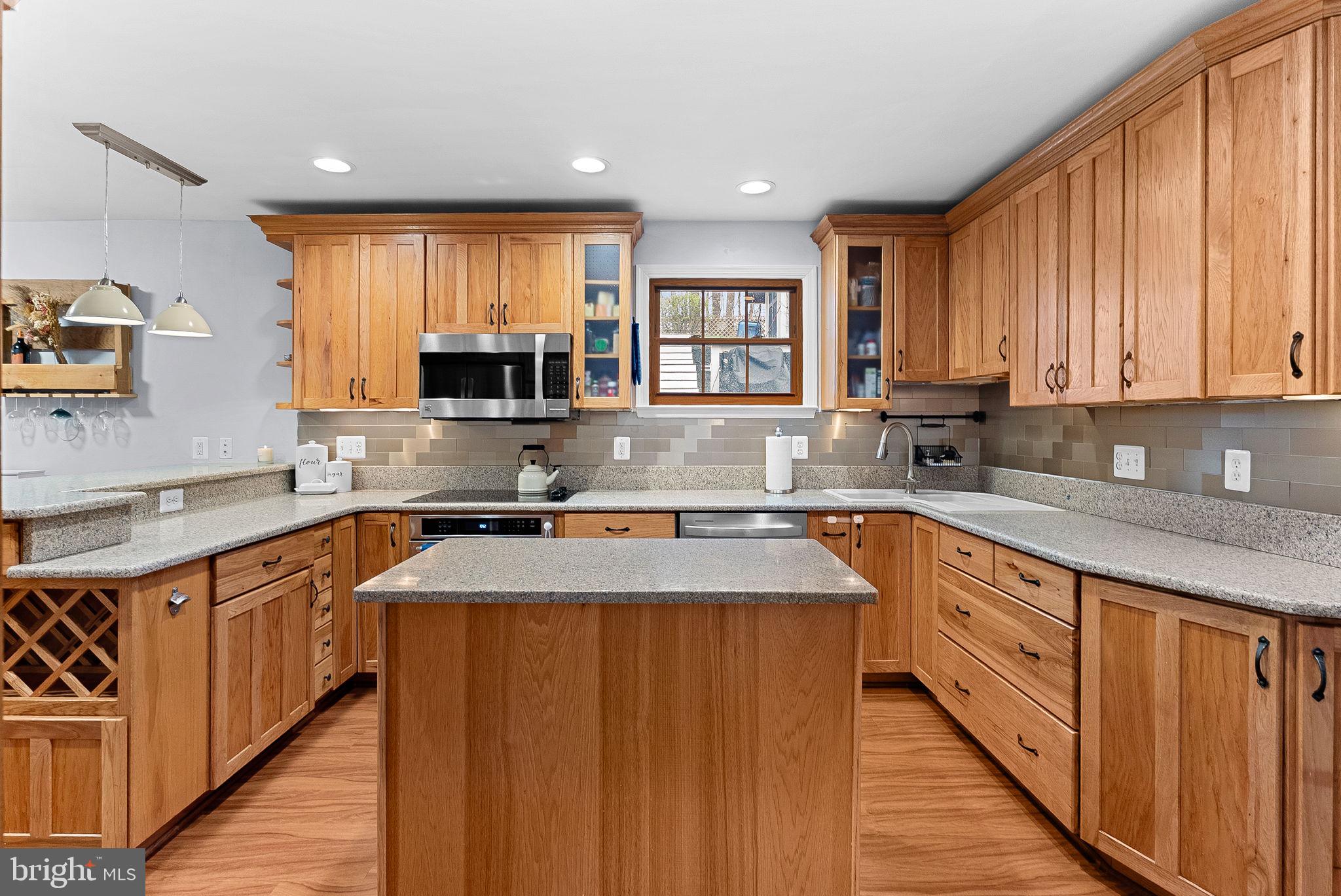 7306 Reservation Drive Springfield, VA 22153 - Photo 13 of 56