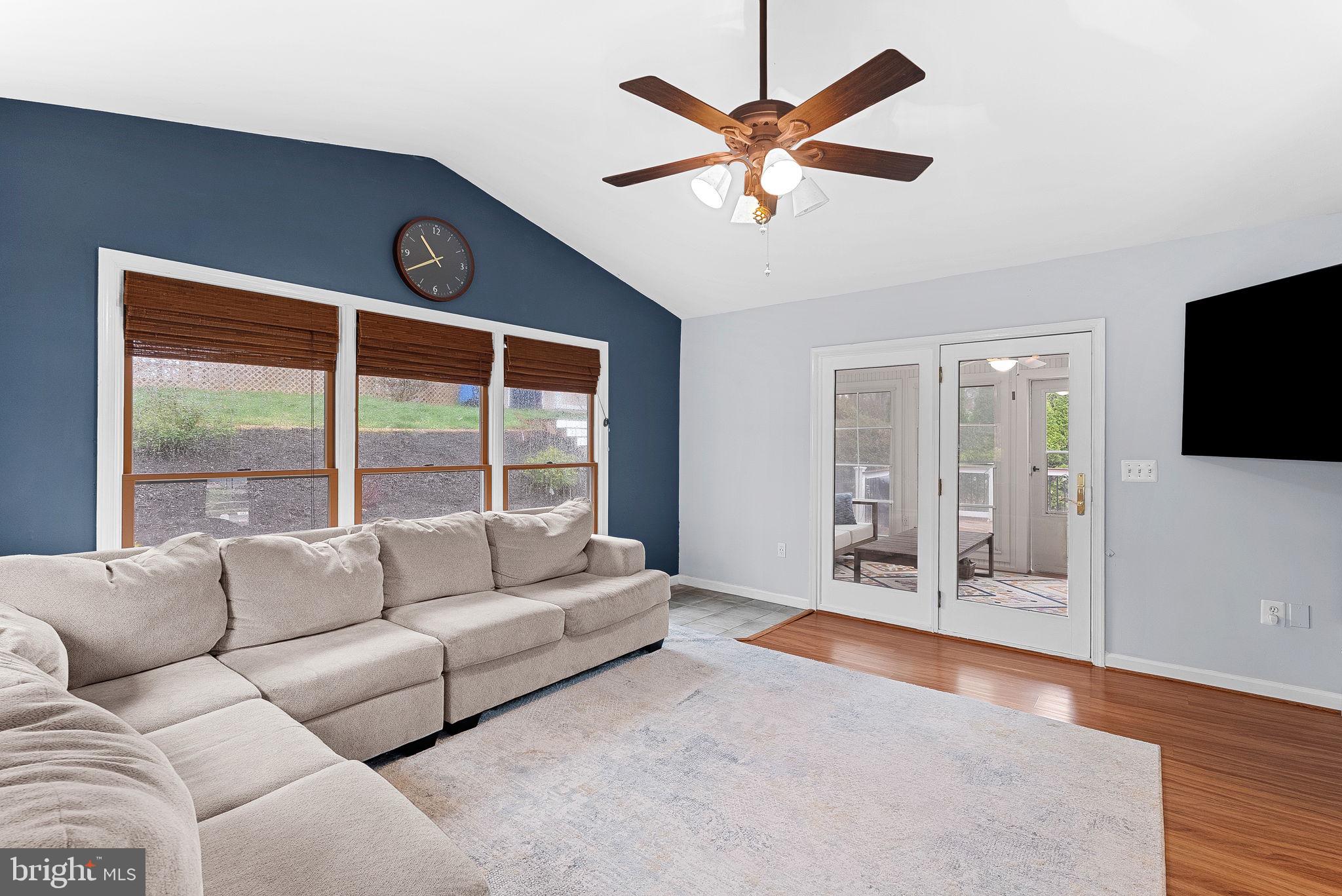 7306 Reservation Drive Springfield, VA 22153 - Photo 21 of 56