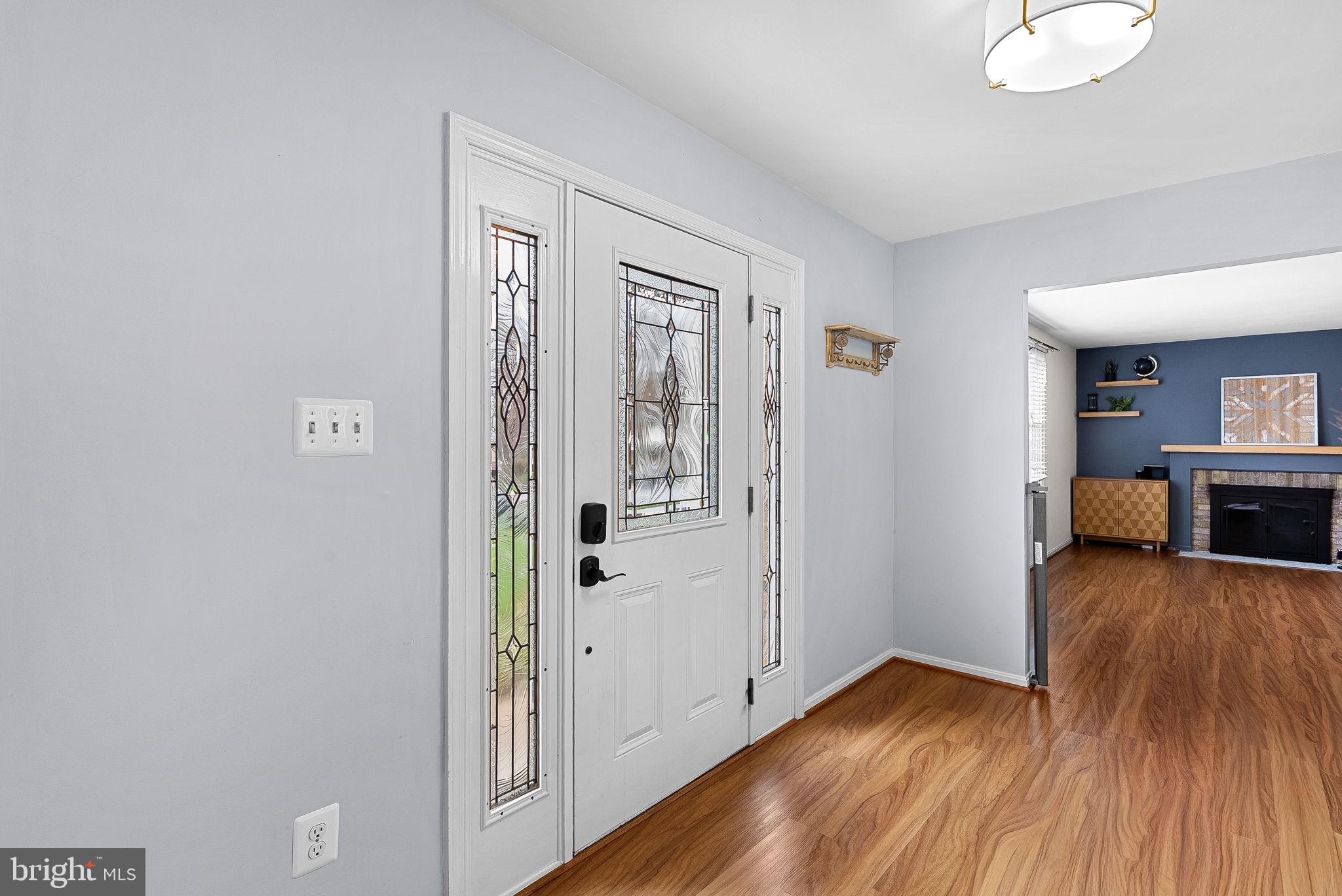7306 Reservation Drive Springfield, VA 22153 - Photo 4 of 56