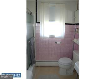 69 Eaton Road Pennsville, NJ 08070 - Photo 5 of 11 Bathroom