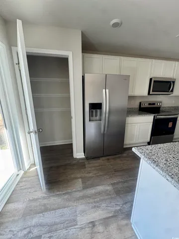 $2,100 | 390 Acosta Circle, Conway, SC 29527