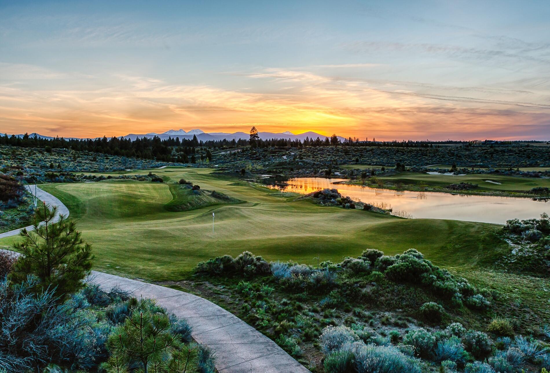 61313 Howe Way Bend Bend, OR 97702 - Photo 11 of 14 batch_22 - Classic Course w. Sunset