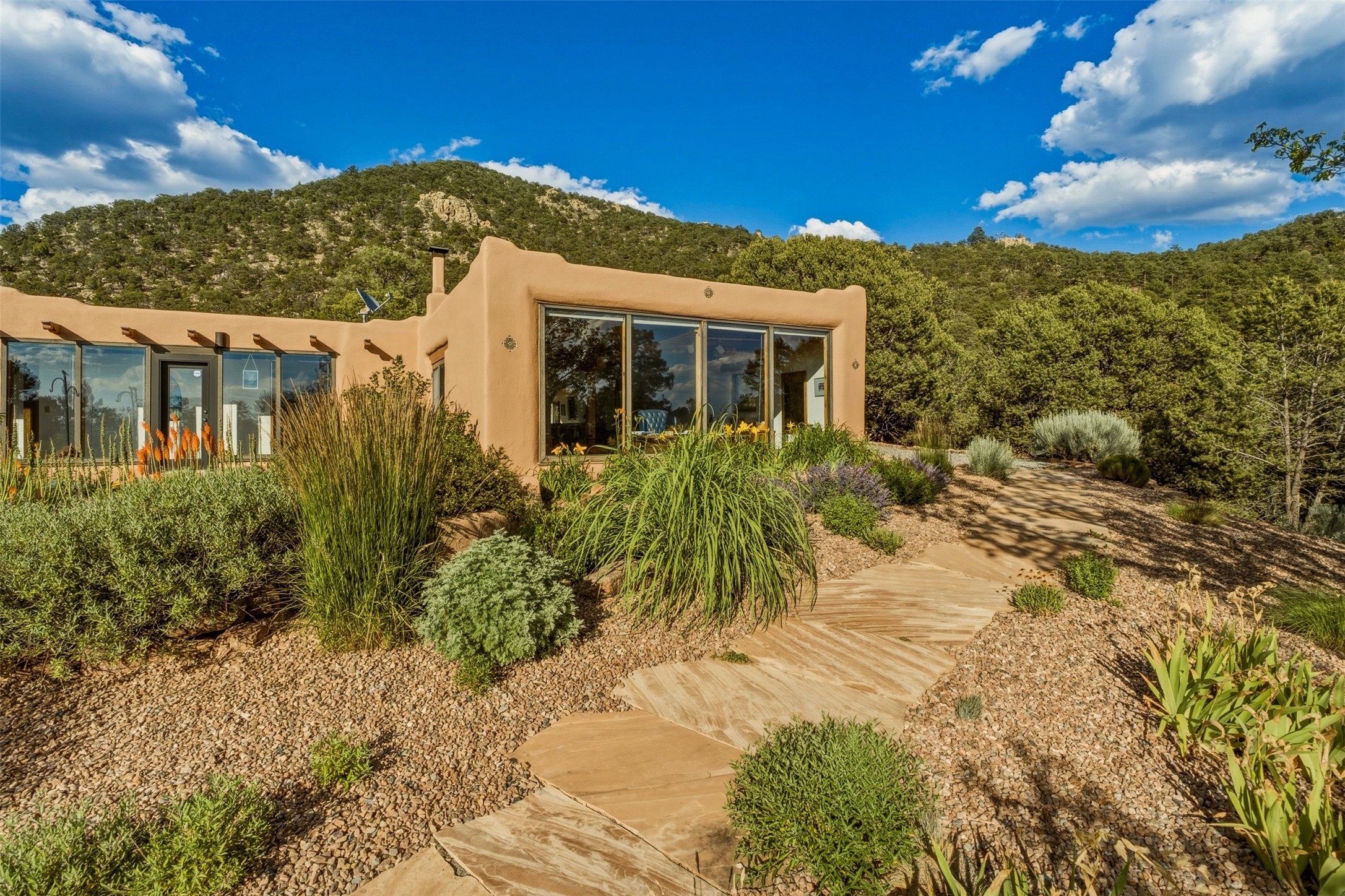 32 Overlook Road Santa Fe, NM 87505 - Photo 60 of 89