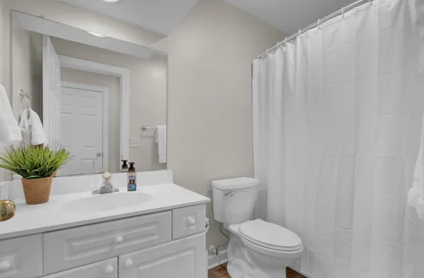 $3,200 | 1443 Wellbrooke Lane, Mount Pleasant, SC 29466