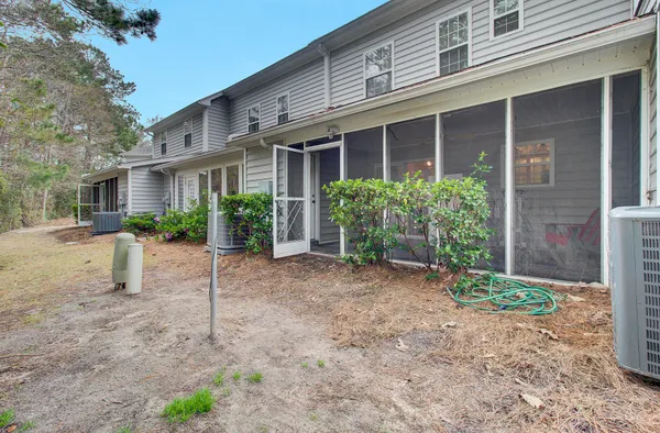 $3,200 | 1443 Wellbrooke Lane, Mount Pleasant, SC 29466