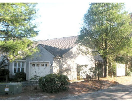 301 D Ridgefield Circle, Unit D Clinton, MA 01510 - Photo 1 of 12 Gallery Image 1