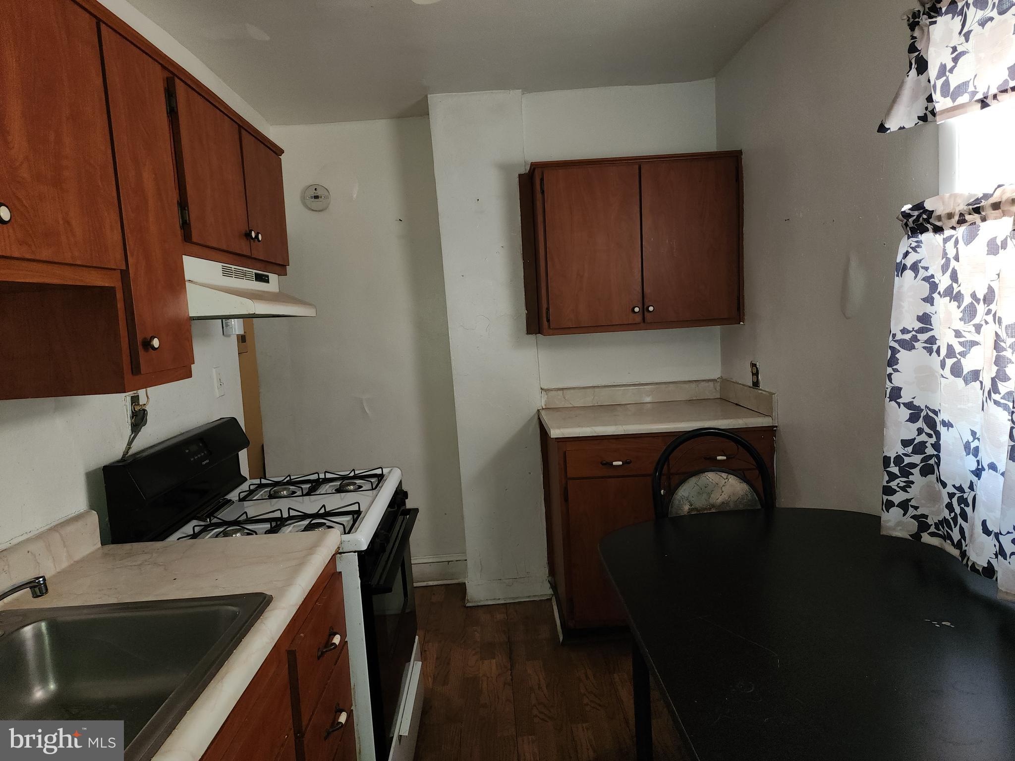 624 50th Street Northeast Washington, DC 20019 - Photo 4 of 11