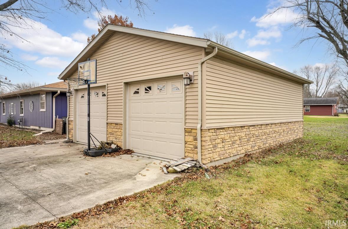 218 Pine Street Vincennes, IN 47591 - Photo 18 of 31