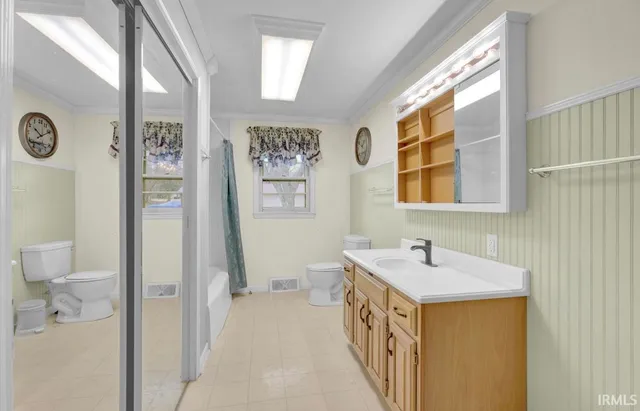 $298,000 | 218 Pine Street, Vincennes, IN 47591