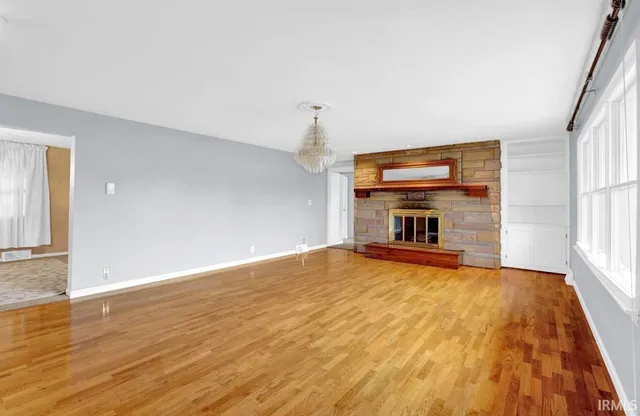 $298,000 | 218 Pine Street, Vincennes, IN 47591