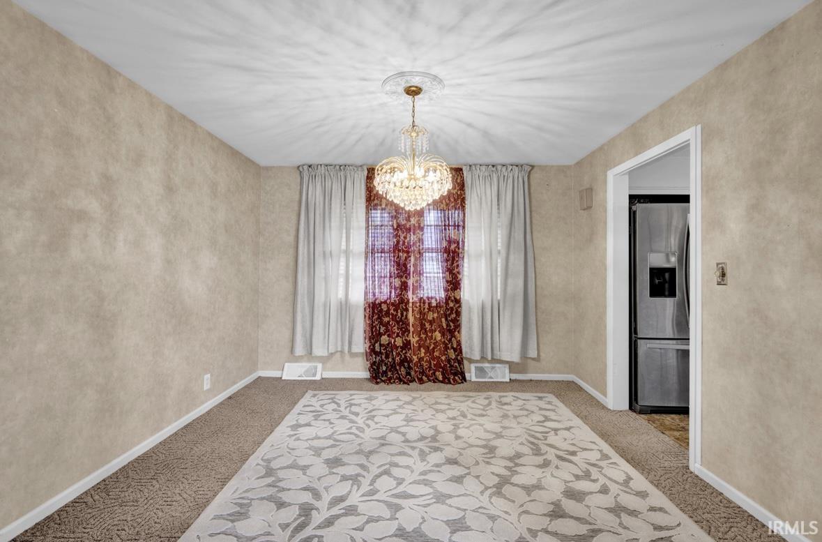 218 Pine Street Vincennes, IN 47591 - Photo 8 of 31