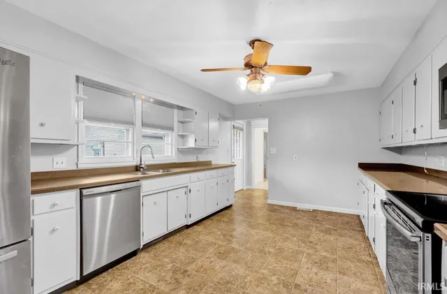 $298,000 | 218 Pine Street, Vincennes, IN 47591