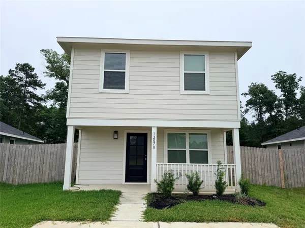 $1,500 | 12078 William Trails Circle, Willis, TX 77378