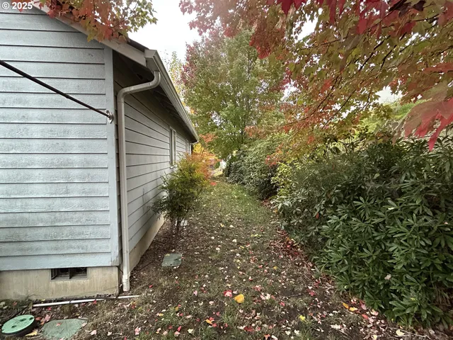 a view of a small house