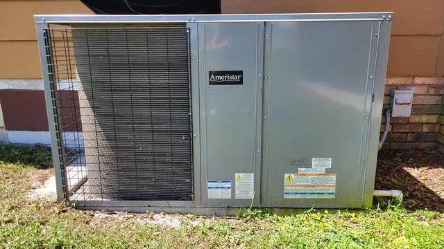 $324,250 | 2096 Hunter Road, Okeechobee, FL 34974