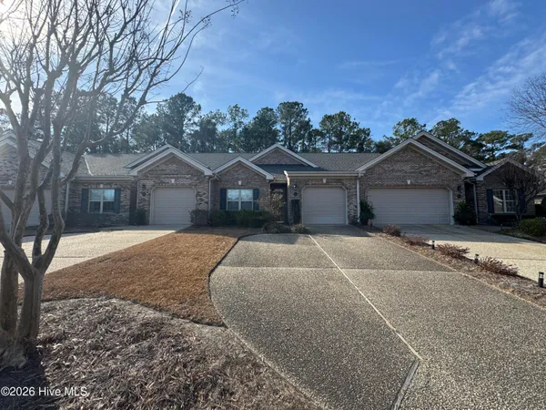 $1,895 | 4534 Regent Drive, Wilmington, NC 28412