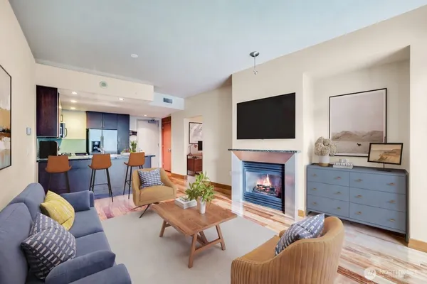 $2,800 | 900 Lenora Street, Unit W703, Seattle, WA 98121
