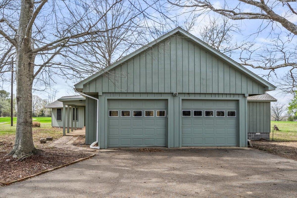 145 Quail Road Covington, TN 38019 - Photo 4 of 33 a front view of a house