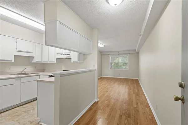 $1,100 | 6555 Park Manor Drive, Unit 247, Metairie, LA 70003