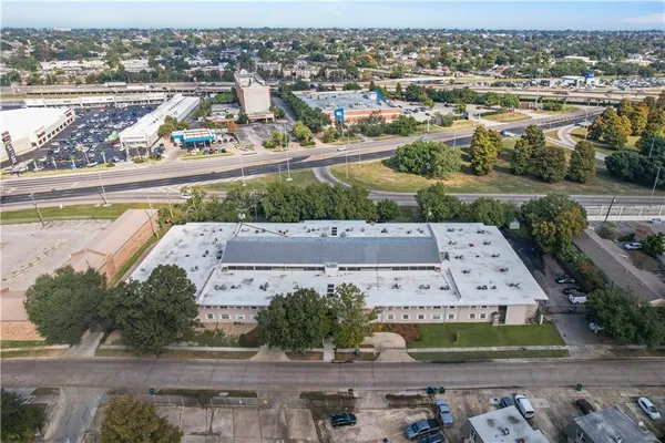 $1,100 | 6555 Park Manor Drive, Unit 247, Metairie, LA 70003