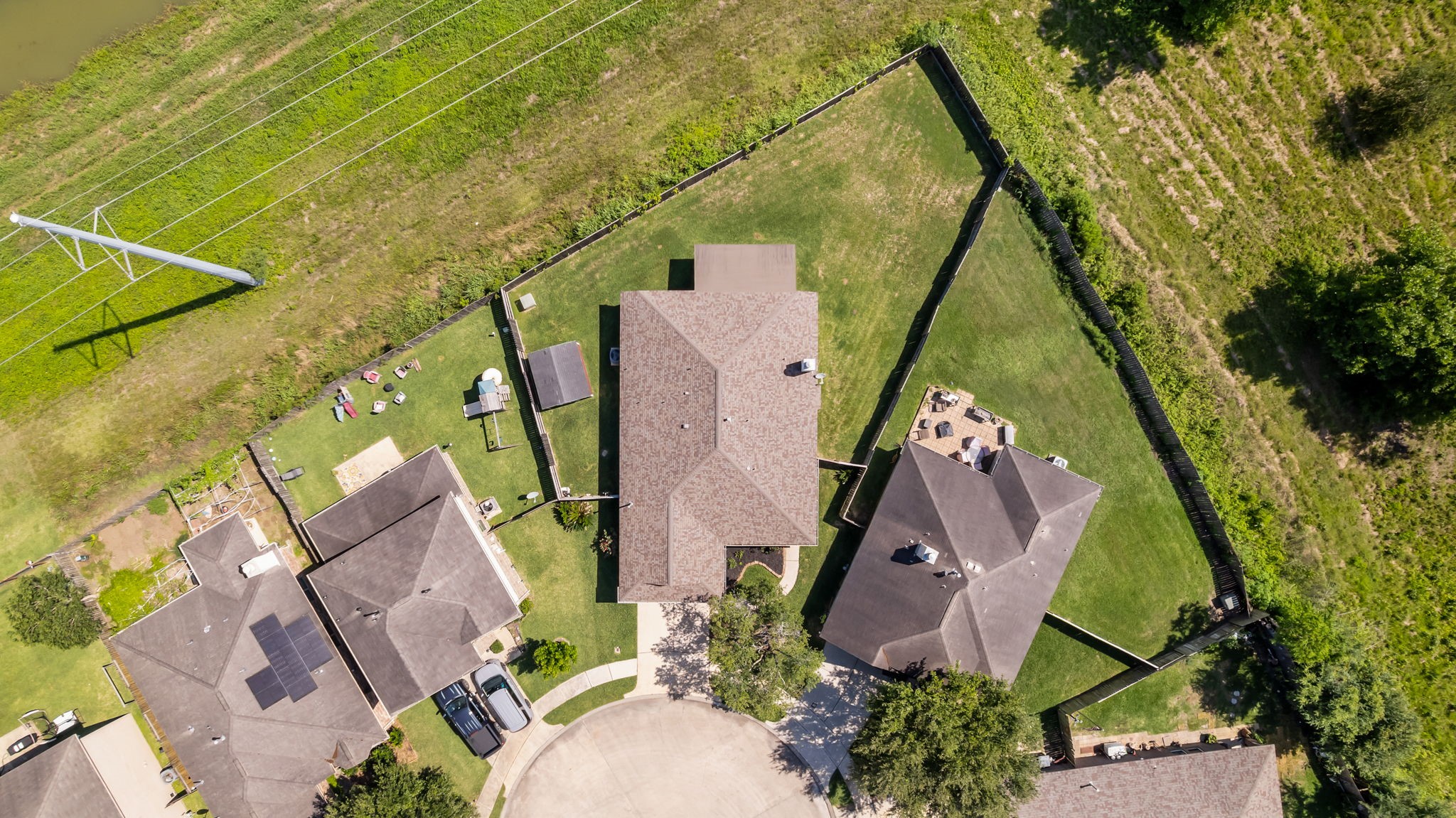 445 Decoster Boulevard Alvin, TX 77511 - Photo 28 of 32 Cul-De-Sac lot in the back of a quiet neighborhood