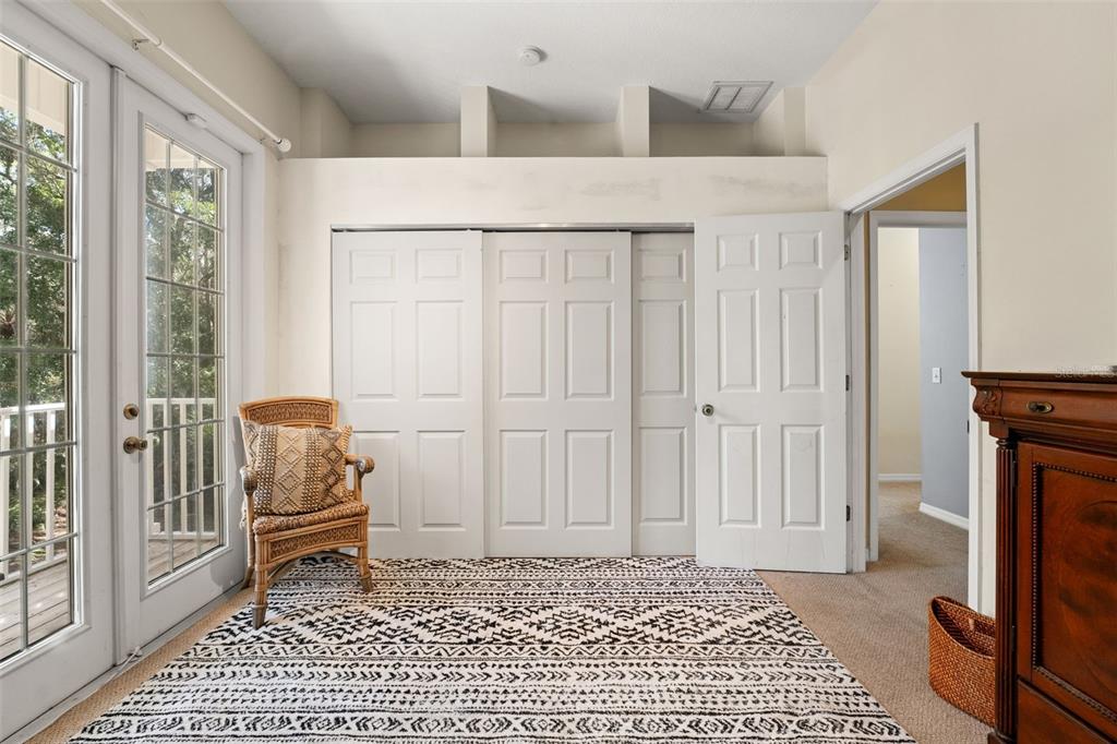 4270 Southeast 193rd Place Yankeetown, FL 34498 - Photo 18 of 42 a room with a rug and a rug