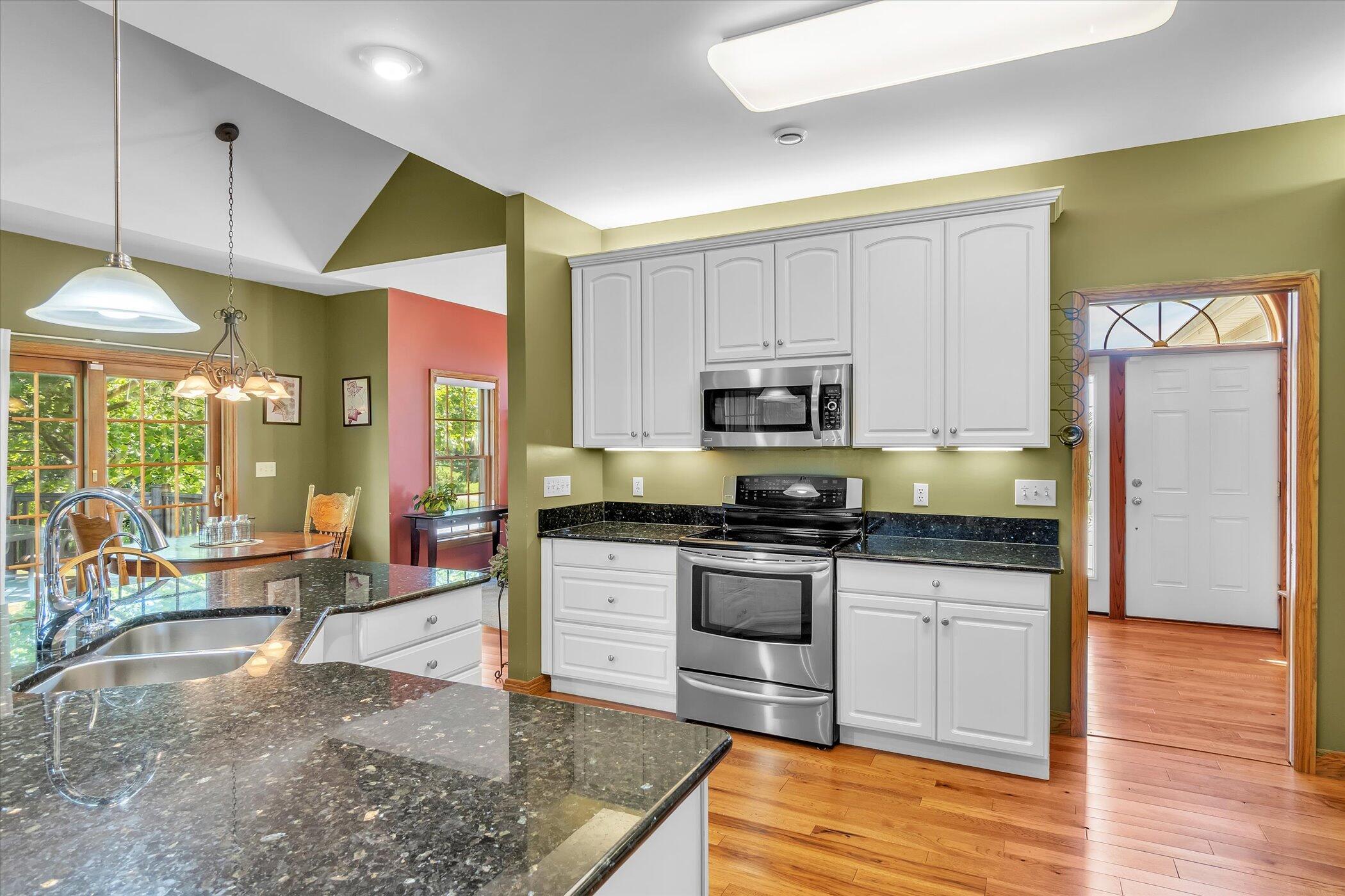 1295 North Portage Road Jackson, MI 49201 - Photo 12 of 57 14-1295-N-Portage-Rd-WindowStill-Real-Es