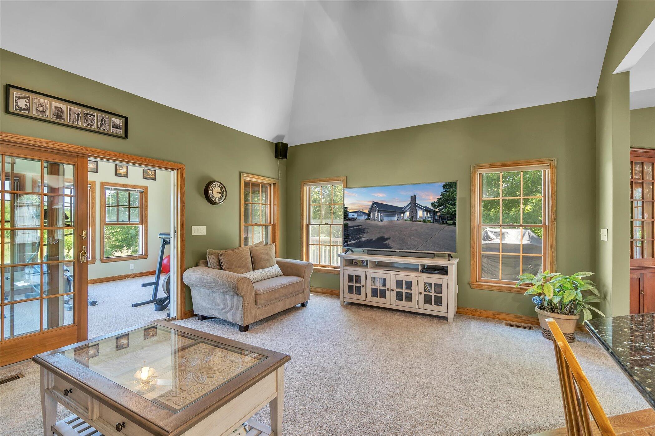 1295 North Portage Road Jackson, MI 49201 - Photo 17 of 57 18-1295-N-Portage-Rd-WindowStill-Real-Es