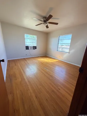 $1,100 | 4926 Alma Drive, Unit 1, San Antonio, TX 78222