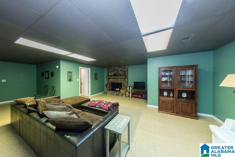 862 Ridgecrest Drive Gardendale, AL 35071 - Photo 40 of 48