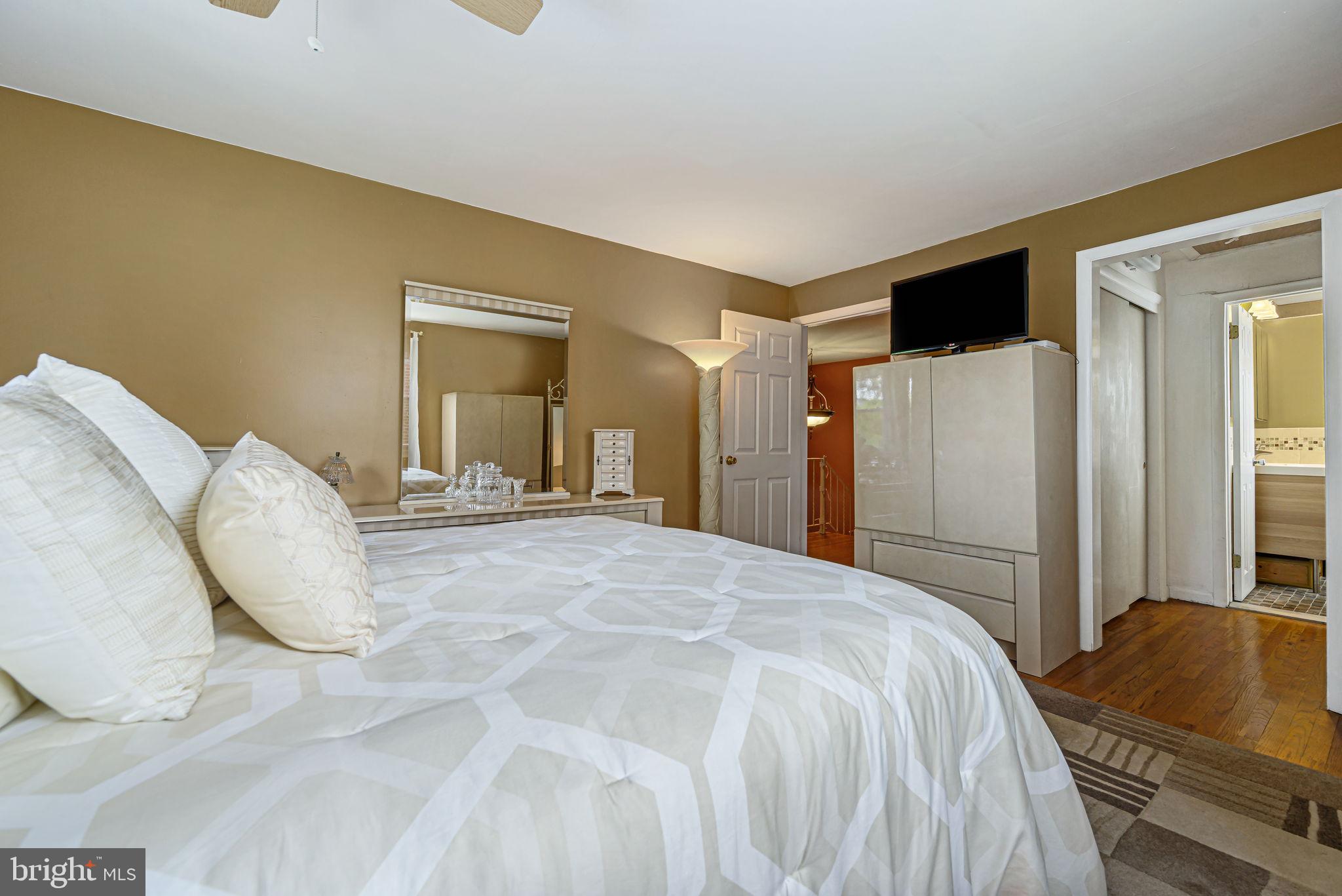 300 Parham Road Springfield, PA 19064 - Photo 30 of 45