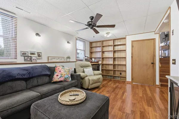 $249,900 | 8442 Transit Lane, Clay, NY 13027