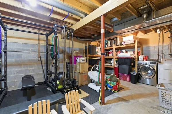 $249,900 | 8442 Transit Lane, Clay, NY 13027