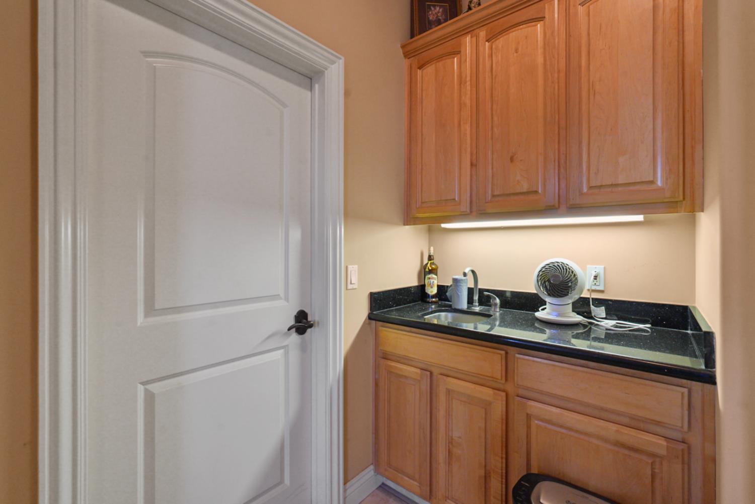 2575 Kensington Court Turlock, CA 95382 - Photo 29 of 62