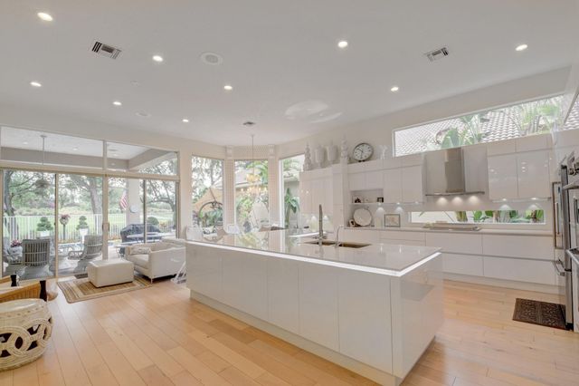 $685,000 | 16070 VÃa Monteverde, Delray Beach, FL 33446