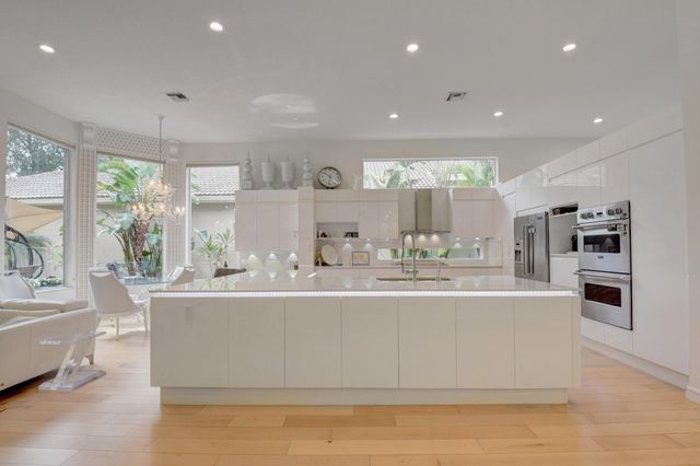 $685,000 | 16070 VÃa Monteverde, Delray Beach, FL 33446