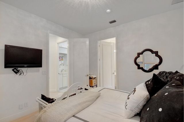 $685,000 | 16070 VÃa Monteverde, Delray Beach, FL 33446