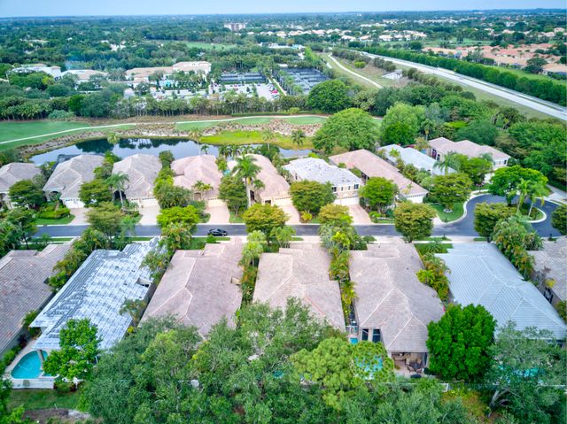 $685,000 | 16070 VÃa Monteverde, Delray Beach, FL 33446