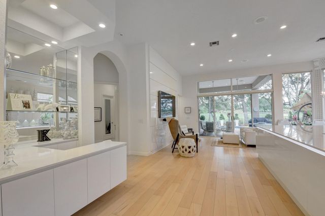 $685,000 | 16070 VÃa Monteverde, Delray Beach, FL 33446