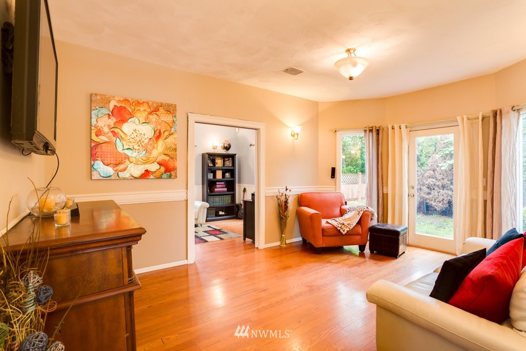 3902 High Street Everett, WA 98201 - Photo 5 of 12