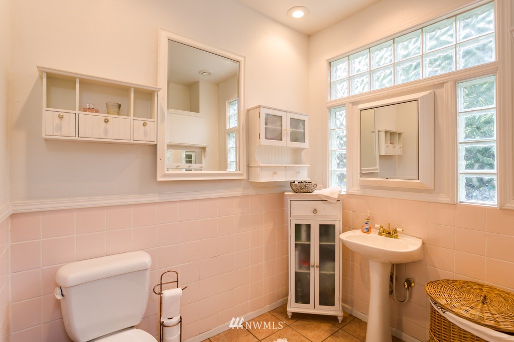 3902 High Street Everett, WA 98201 - Photo 9 of 12