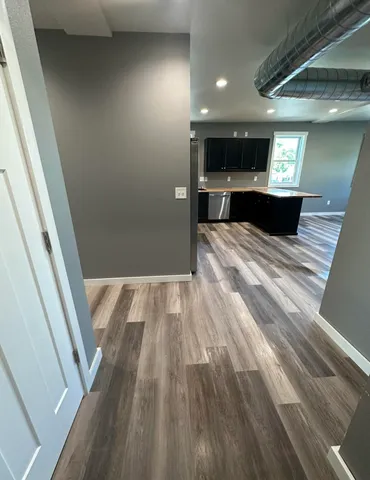 $1,950 | 1214 3rd Street South, Unit B, La Crosse, WI 54601