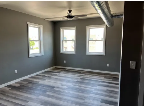 $1,950 | 1214 3rd Street South, Unit B, La Crosse, WI 54601