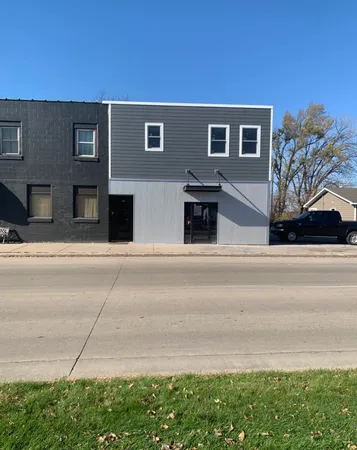 $1,950 | 1214 3rd Street South, Unit B, La Crosse, WI 54601