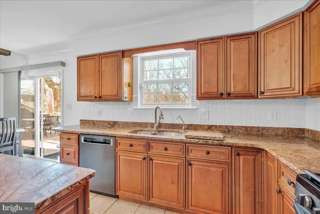 $875,000 | 126 Deerfield Avenue, Marlton, NJ 08053